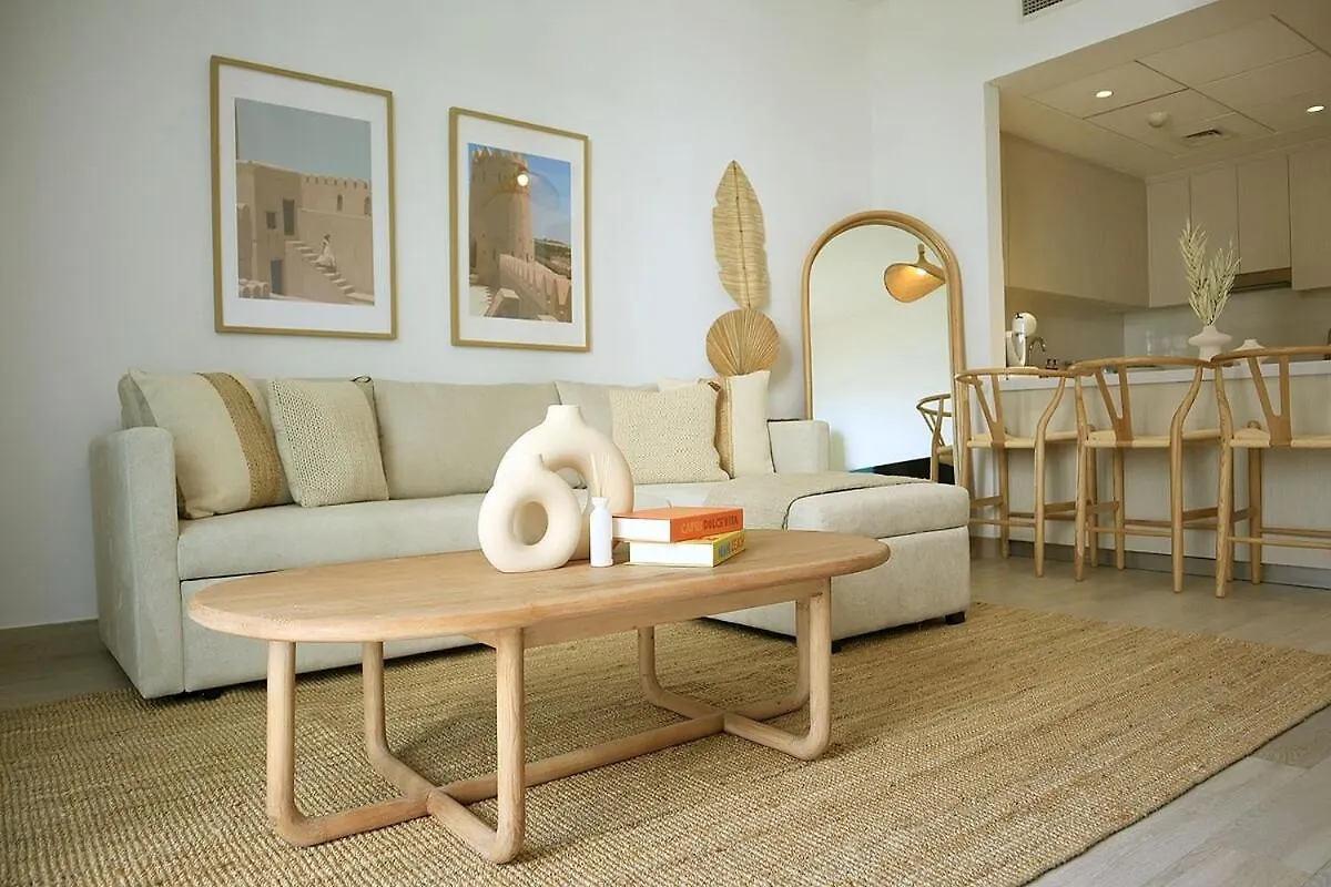 Otolo Homes Apartments On Yas Island With Complimentary Yas Theme Park Tickets 아부다비