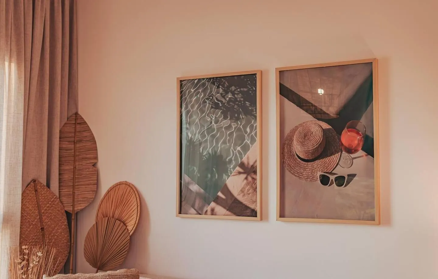 Otolo Homes Apartments On Yas Island With Complimentary Yas Theme Park Tickets 아부다비