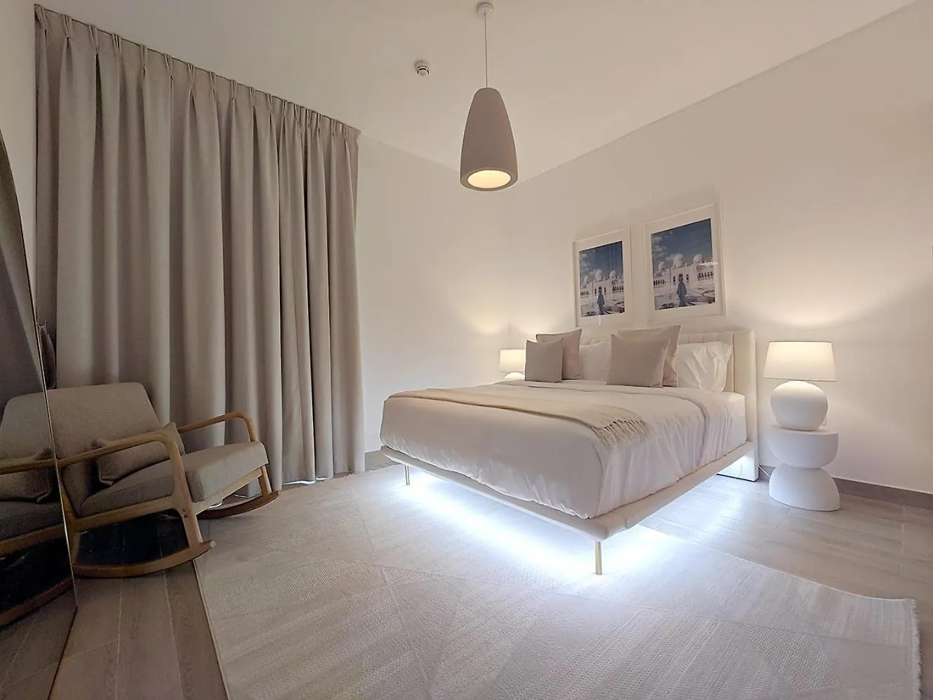 Otolo Homes Apartments On Yas Island With Complimentary Yas Theme Park Tickets Абу-Даби