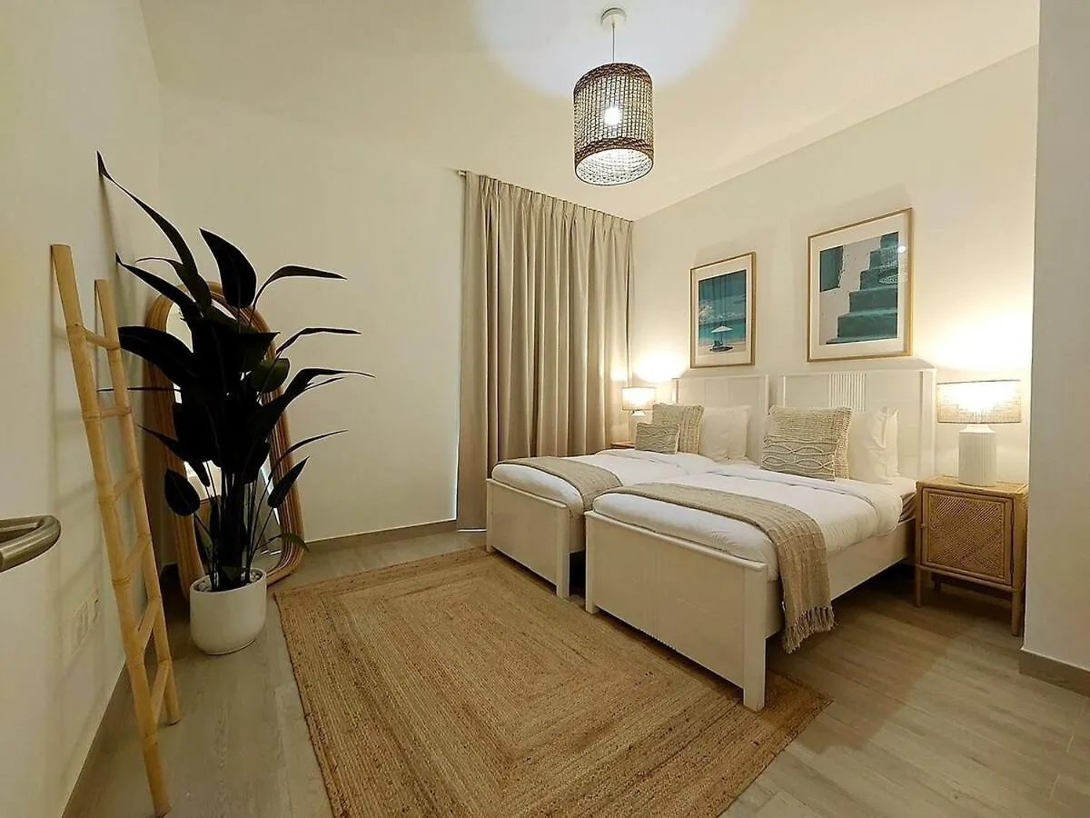 Otolo Homes Apartments On Yas Island With Complimentary Yas Theme Park Tickets Abou Dabi