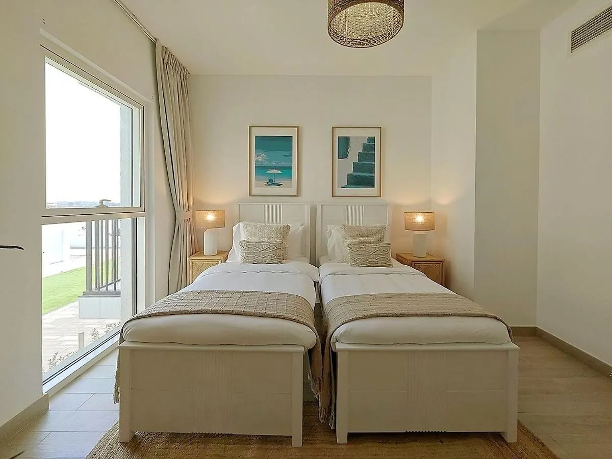 Otolo Homes Apartments On Yas Island With Complimentary Yas Theme Park Tickets Abou Dabi