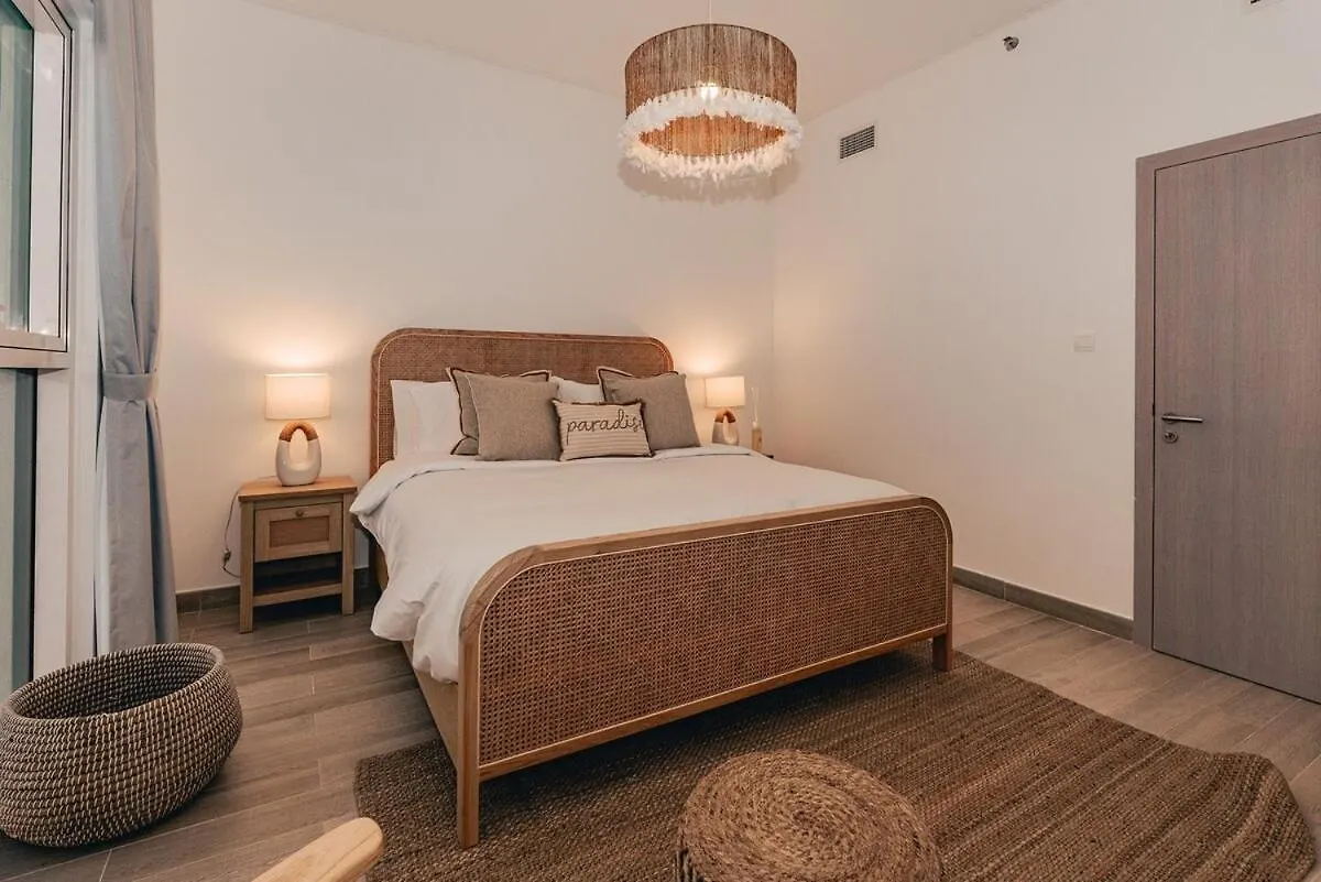 Otolo Homes Apartments On Yas Island With Complimentary Yas Theme Park Tickets Abou Dabi